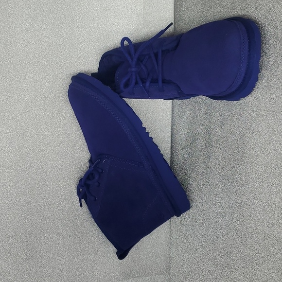 NEW UGG Kids Neumel Blue Boot with Wool Inside Lining size 6 - Picture 5 of 5